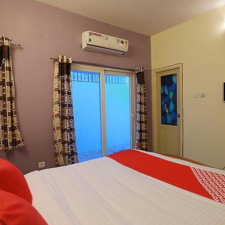 Vaccinated Staff- Oyo 38695 Peninsula Holiday Resorts Chennai Exterior foto