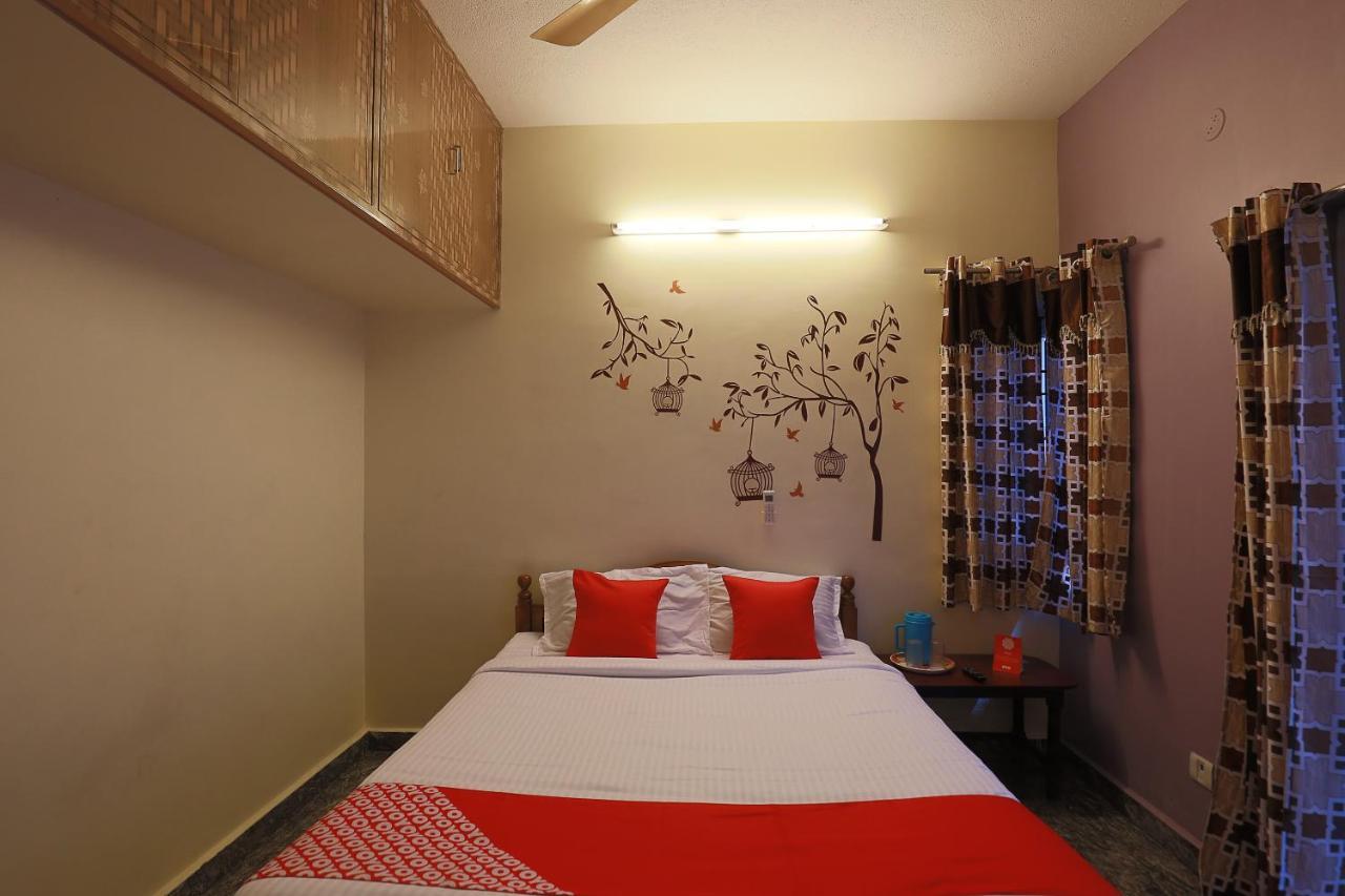 Vaccinated Staff- Oyo 38695 Peninsula Holiday Resorts Chennai Exterior foto