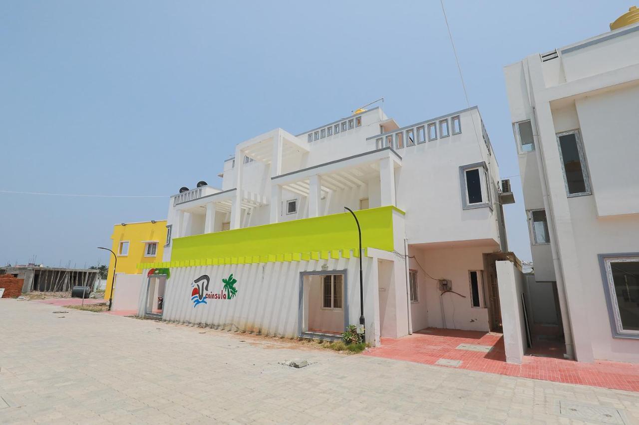 Vaccinated Staff- Oyo 38695 Peninsula Holiday Resorts Chennai Exterior foto